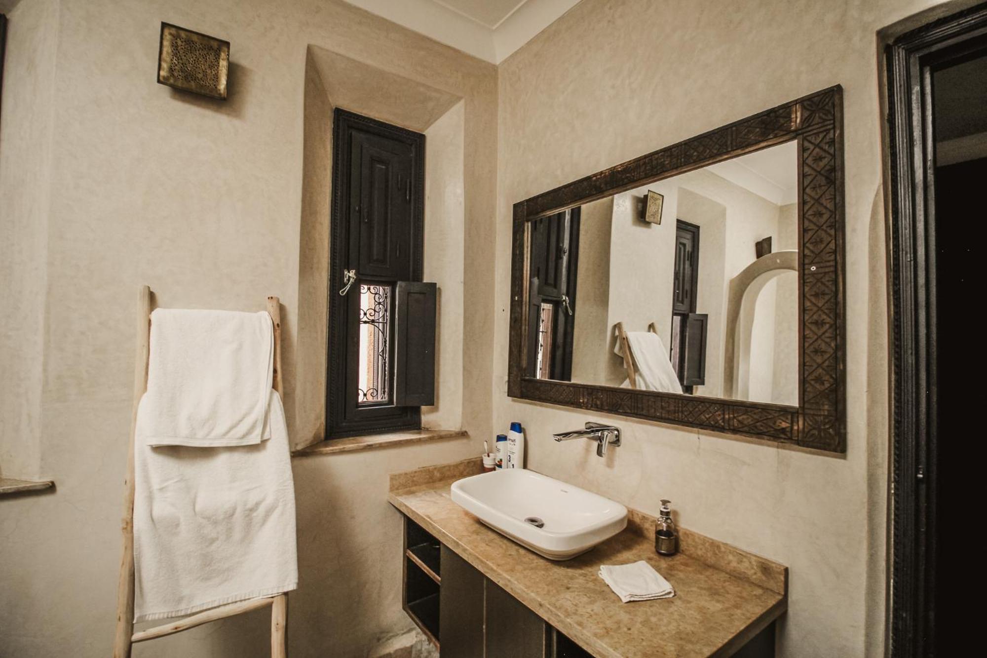 Villa Beij Sidi Abdallah Ghiat Ngoại thất bức ảnh